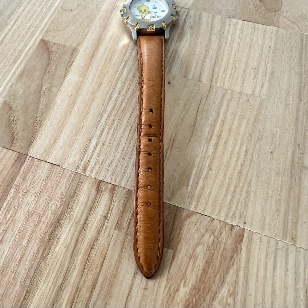 Armitron looney tunes tweety bird watch NEW BATTERY
